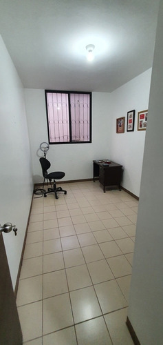 Imagen 23 de 30 de Venta Departamento Alamos Norte Guayaquil