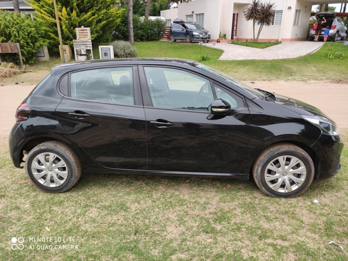 Peugeot 208 1.5 Active 2016