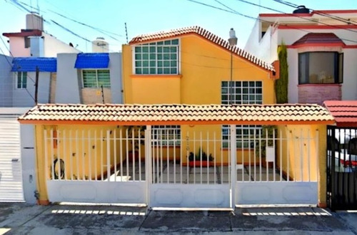 Hermosa Casa En Venta En Valle Dorado Tlalnepantla