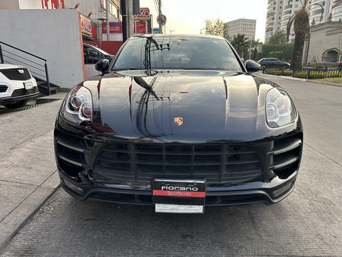 Porsche Macan Turbo