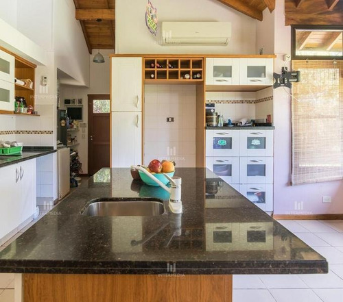 Imagen 13 de 30 de Casa Chalet En Venta Ubicado En Barrio Parque Las Lomadas, Campana, G.b.a. Zona Norte