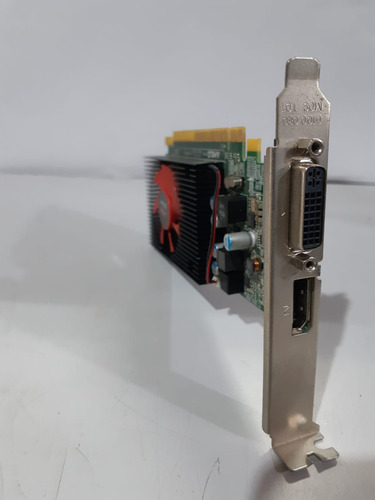 Placa De Vídeo Amd Radeon R7 240 2gb Gddr5 - Perfil Alto (Usado)