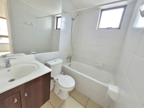 Cpm Vende Espectacular Depto.2d 2b En Santiago/ Nataniel Cox