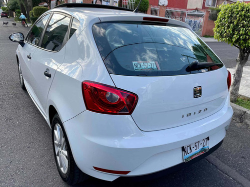Imagen 4 de 15 de Seat Ibiza 2017 1.6 Style 5p Mt
