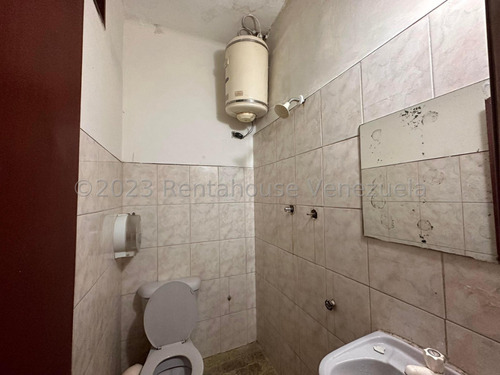 Local Comercial En Venta En Barquisimeto Jr