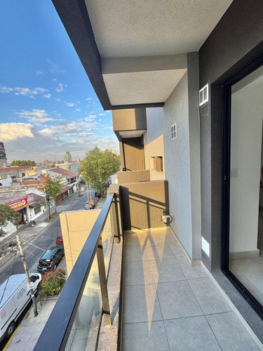 Venta Monoambiente Divisible C/balcon A Estrenar