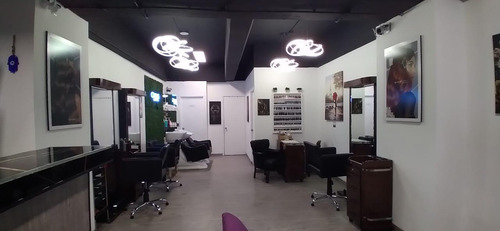 Se Traspasa Estudio De Belleza En Multiplaza Arboledas
