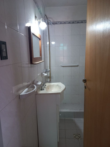 Venta De Casa Con Departamento Y Local Comercial