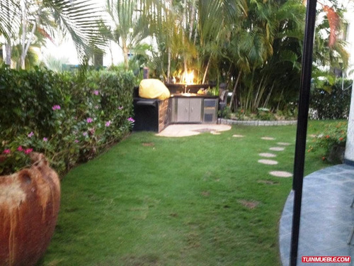 Imagen 10 de 12 de Townhouses En Venta