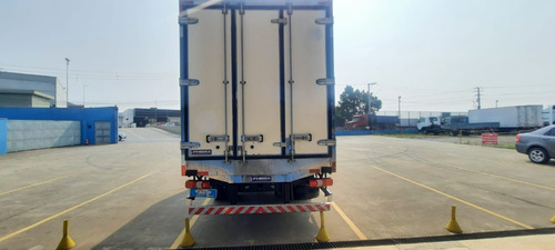 Mb Accelo 1016 Ce Ano 2022/23 Baú De Fibra /ap.refrigeração