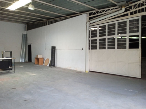 Imagen 7 de 9 de Local En Venta 260m2 En El Km 25 De La Panamericana Los Teques