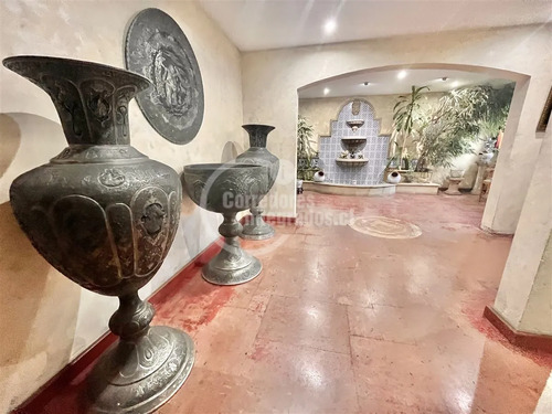 Local Comercial En Arriendo En Los Trapenses Lo Barnechea