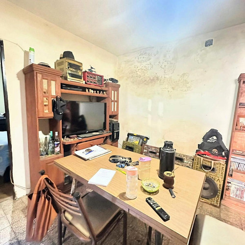 Venta Departamento De Pasillo De 1 Dormitorio Sometido A Ph En Barrio Arroyito
