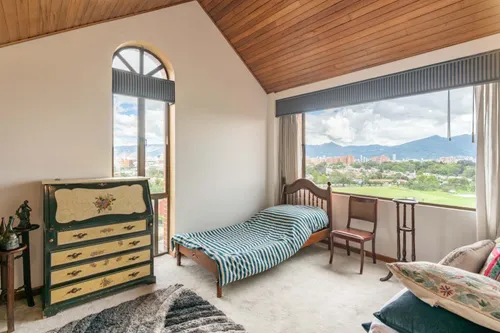 Apartamento En Arriendo En Club Los Lagartos. Cod A19936