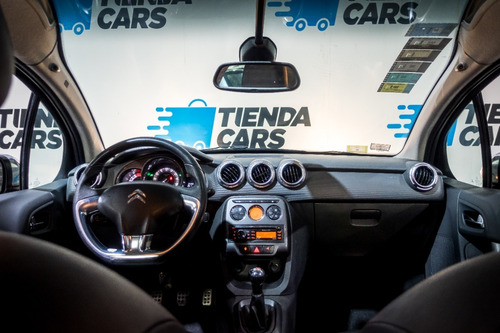 Imagen 3 de 8 de Citroen C3 1.6 Exclusive
