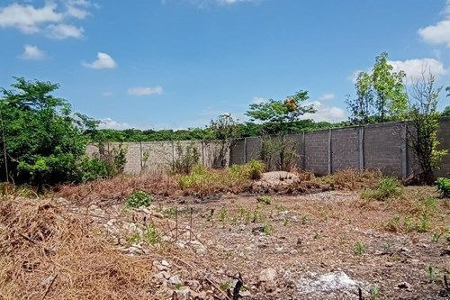 Terreno En Venta, En La Zona De Terán