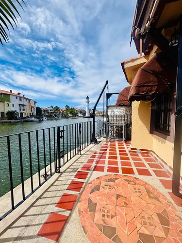 Alquiler Villa Pueblo Viejo