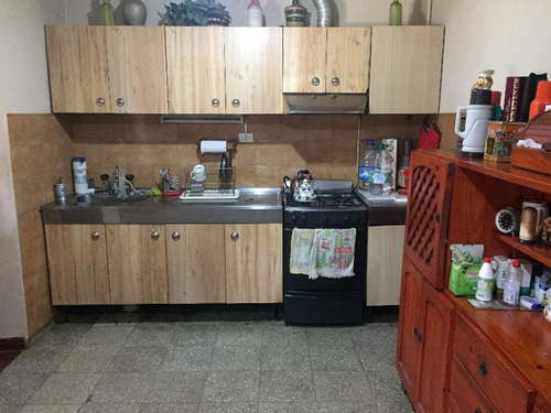 Imagen 4 de 13 de Casa En Venta A 1 Cuadra Av Felix Paz