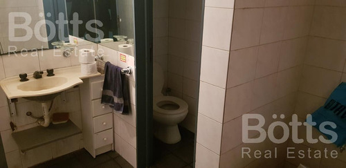 Imagen 4 de 8 de Alquiler De Amplio Depósito En Once