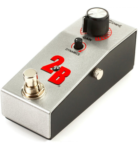 O pedal Fulltone 2b 2-b Boost usa bypass tamponado