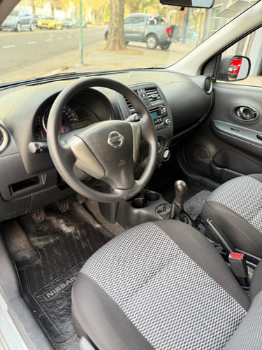 Nissan March 1.6 Active 107cv