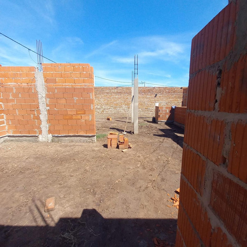 2 Terrenos En Santo Tome Con Proyecto A Terminar
