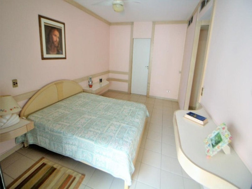 Imagem 24 de 30 de Praia Das Pitangueiras - Guarujá - Alto Padrão - Ap4140 - 34711023