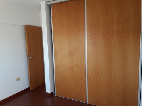 Imagen 4 de 8 de 59 E/13 Y 14 - 1 Dormitorio - Baum Propiedades