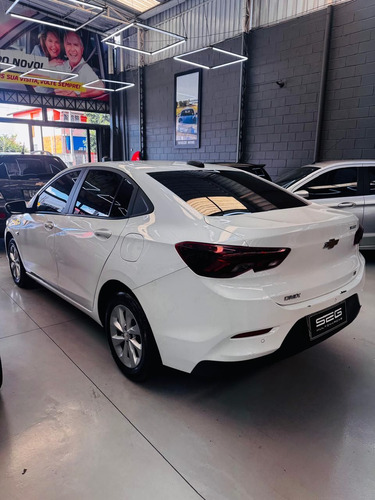 Chevrolet Onix ONIX SEDAN Plus LT 1.0 12V Flex 4p Mec.