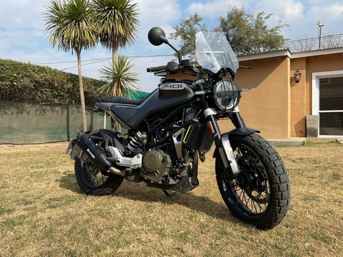 Husqvarna Svartpilen 401 2021 6.000 Km