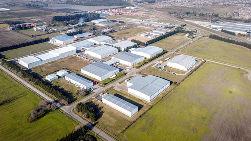 Parque Industrial Y Logistico Paraná De Las Palmas Zárate (pliz) Sector Pyme Zarate Predio 200 H. Lotes 5.000 / 10.000 Y 20.000 Metros Cuadrados Todos Los Servicios Cerca De Puerto Zarate