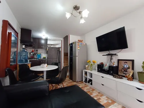 Casa En Venta En Álamos. Cod V1087037