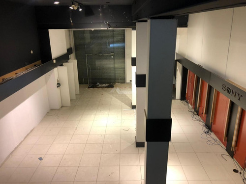 Imagen 8 de 14 de Local Comercial Centro Venta Soriano Y Rio Negro 1450mts