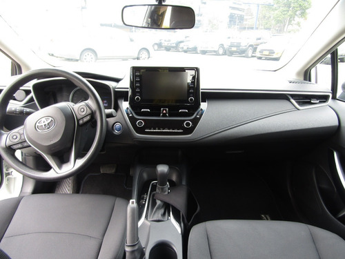 Imagen 10 de 15 de Toyota Corolla Xei Hybrid Automática