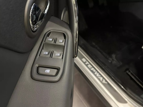 Renault Sandero Stepway 1.6 16v Intense Cvt