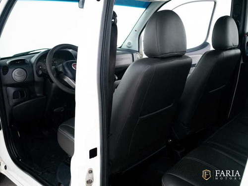Imagem 13 de 15 de Fiat Doblo Essence 7l E 2017