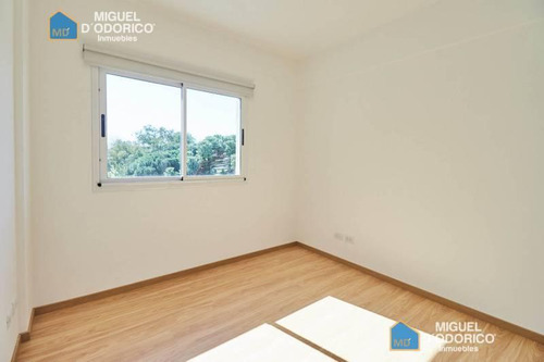 Venta Departamento 3 Ambientes Con Cochera En Parque Avellaneda