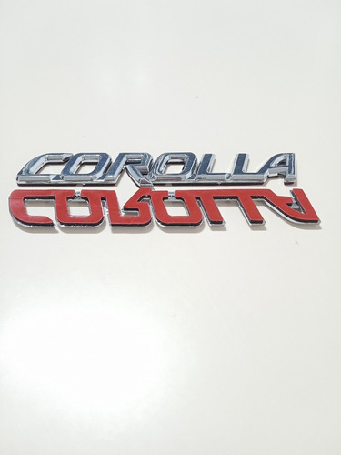 Emblema En Letras Cromadas De Compuerta  Corolla  2003-2008 