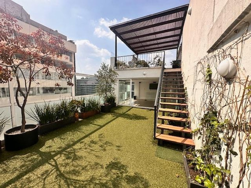 Penthouse En 3 Niveles De 420m2, Amplia Terraza Privada, Vigilancia, Excelente Ubicación.