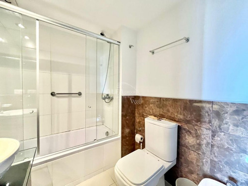 Imagen 13 de 22 de Apartamento En Alquiler Con Parrillero Propio, Punta Del Este, Roosevelt
