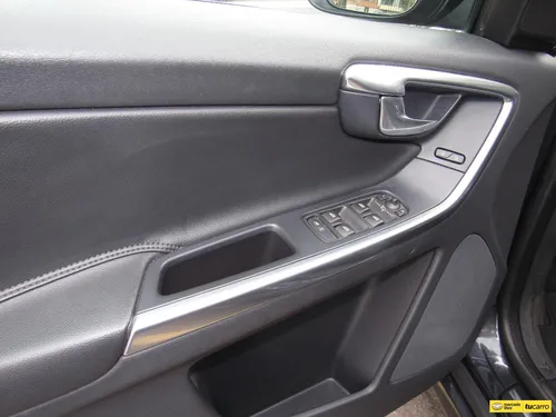 Volvo XC60 2.5 T5 Awd