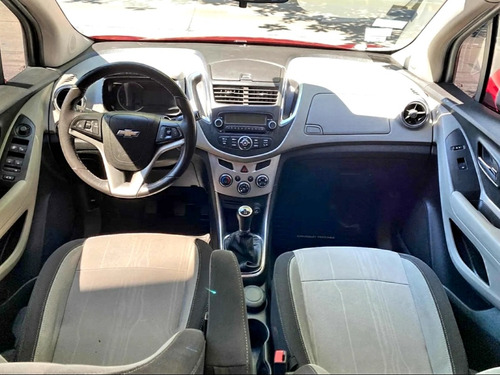Imagen 6 de 15 de Chevrolet Tracker 1.8 Ltz Fwd Mt 140cv 2015