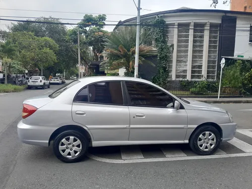Kia Rio 1.5 Stylus 4 p