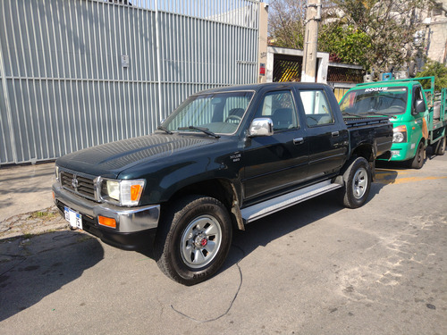 Toyota Hilux 2.8 Sr5 Cab. Dupla 4x4 4p