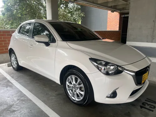 Mazda 2 1.5 Touring