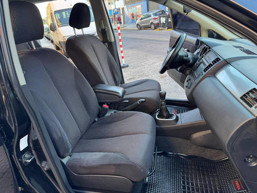 Nissan Tiida 1.8 Acenta
