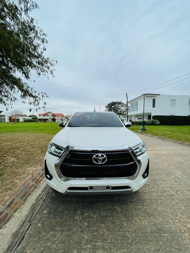 Imagen 5 de 9 de Toyota Hilux Camioneta 0 Kilómetr 2021