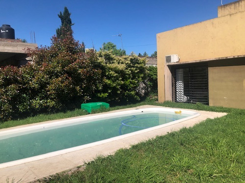 Imagen 10 de 13 de Casa Minimalista 4 Ambientes Y Pileta En Barrio Links Ezeiza