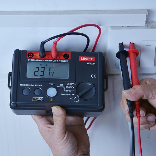 Uni-T Probador Resistencia Del Aislamiento 20g Ohm / ac 750v UT502A Medición de la relación de absorción del índice de polarización