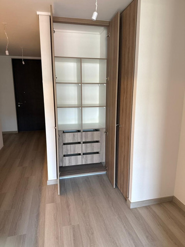 Arriendo Departamento Estudio Nuevo Semi Amoblado Las Condes